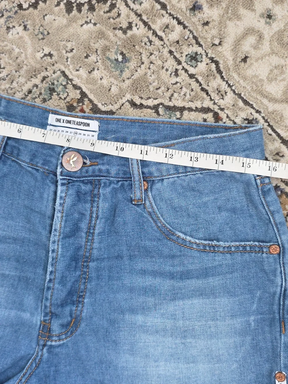 One Traspoon Denim Shorts